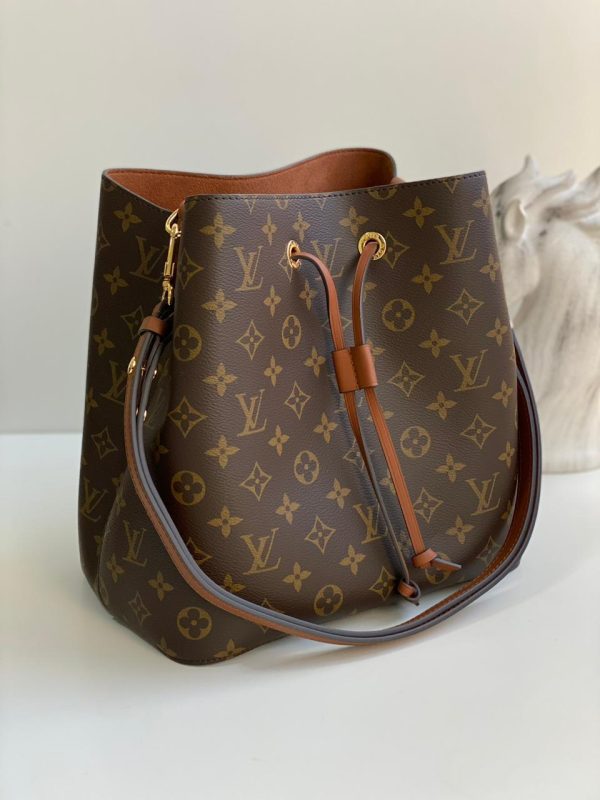 LV Monogram Neonoe Mm Caramel