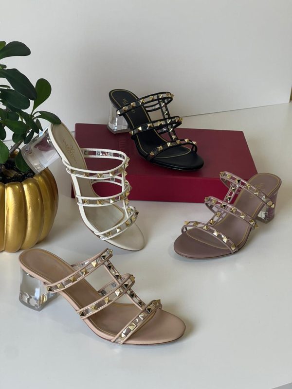 Valentino Garavani Rockstud-Detail Sandals