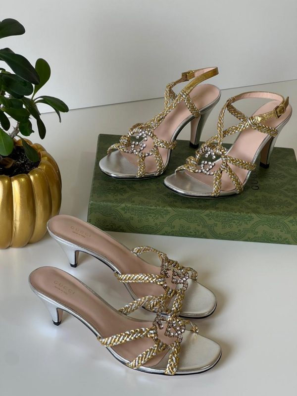 Gucci Isa Crystal-Embellished Leather Sandals - Image 5