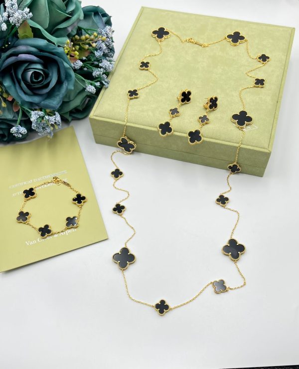 Van Cleef & Arpels Magic Alhambra Necklace - Image 5