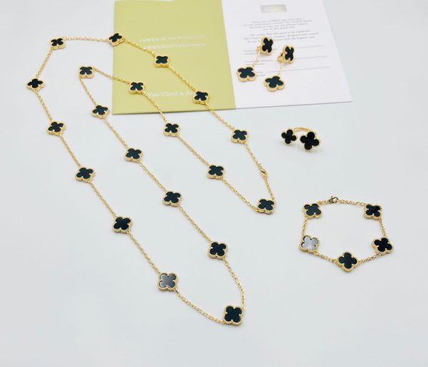 Van Cleef & Arpels Magic Alhambra Necklace - Image 7