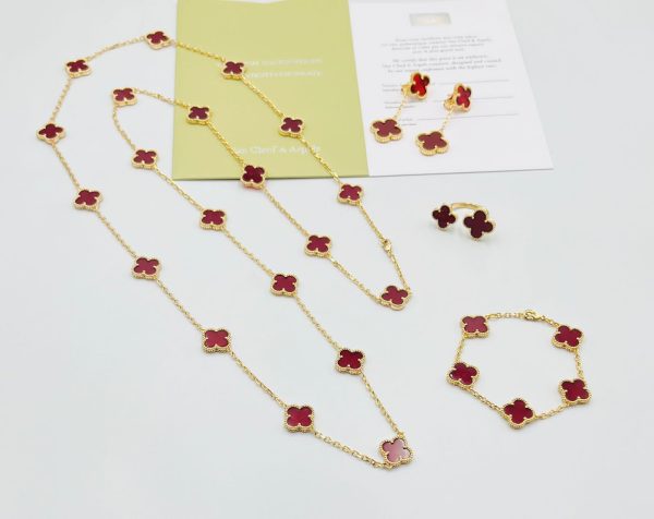Van Cleef & Arpels Magic Alhambra Necklace - Image 6