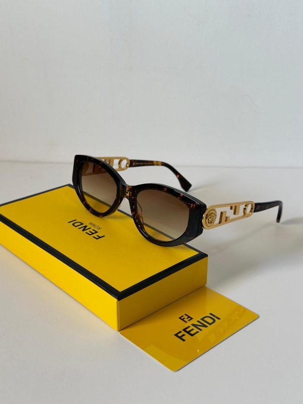 Fendi Fendace Fendi V2 Sunglasses - Image 2
