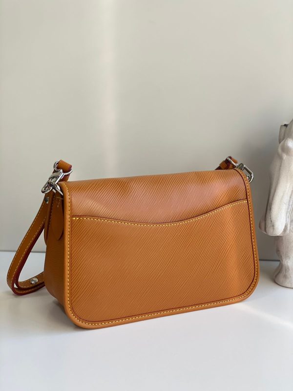 Louis Vuitton Buci Crossbody Bag - Image 2
