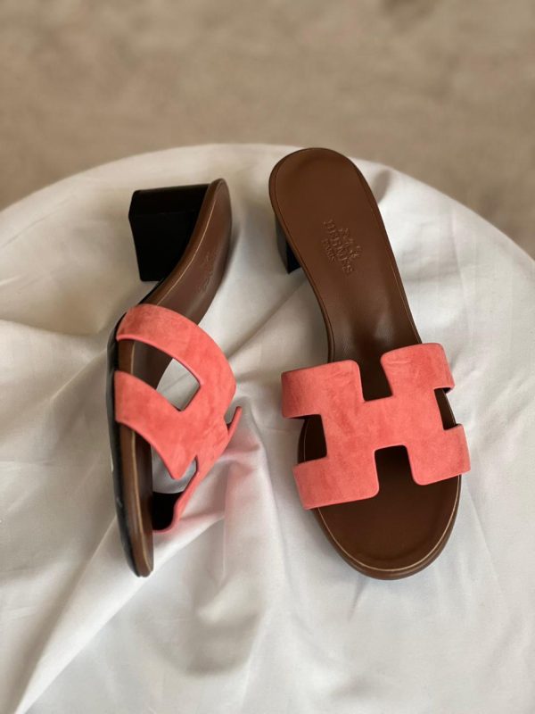 Hermès Two Tone Oran Sandals - Image 3