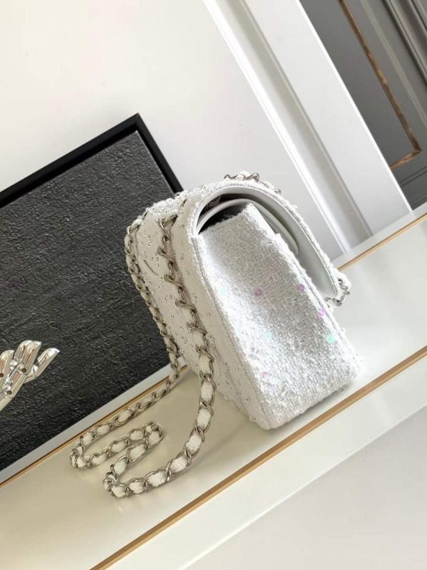 Chanel Classic Flap Tweed Shoulder Bag In Yellow - Image 4