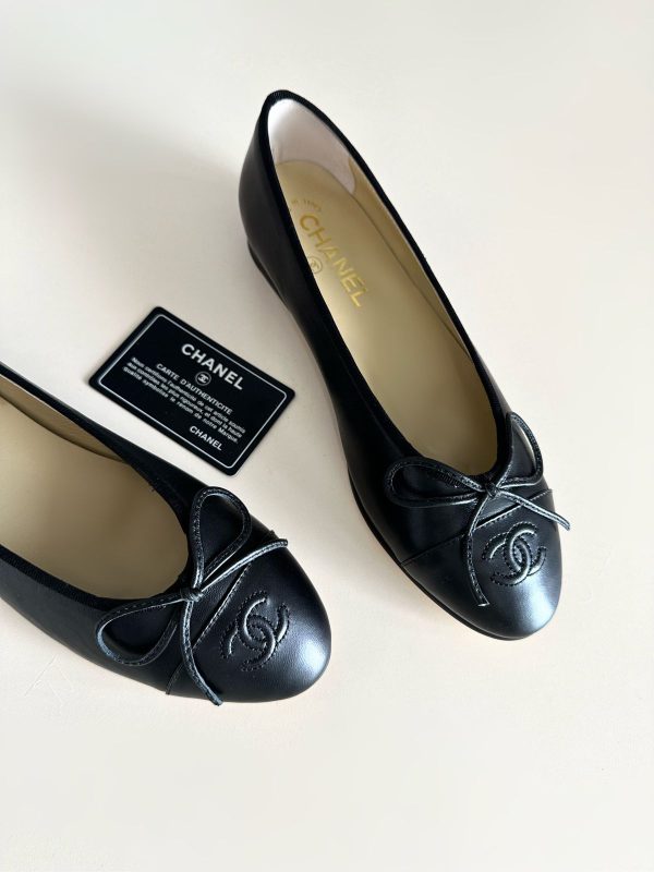 Chanel Espadrilles Lambskin Beige Flat - Image 3