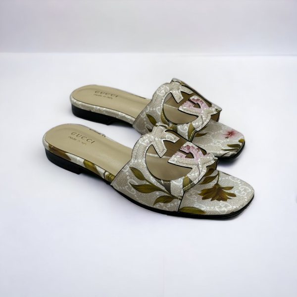 Gucci Planet Embroidery Decor Flat Sandals