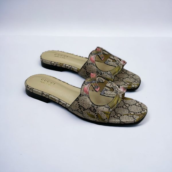 Gucci Planet Embroidery Decor Flat Sandals - Image 2