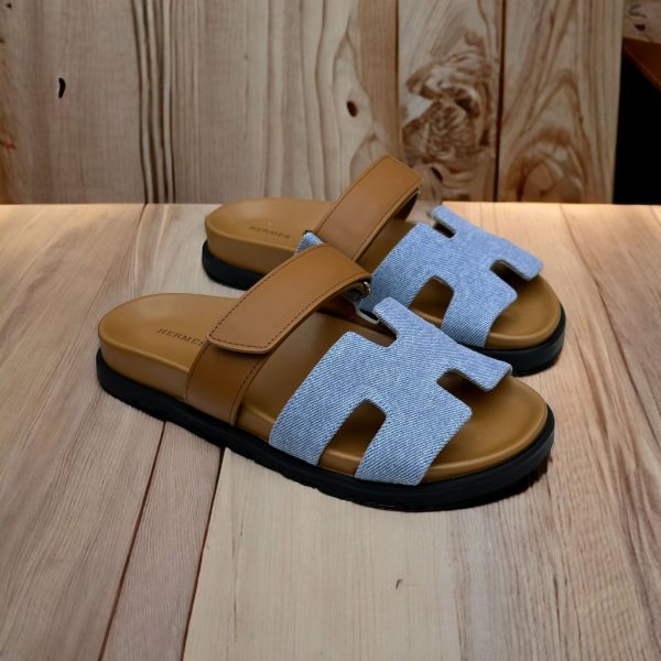 Hermes Chypre Sandals In Pink - Image 2