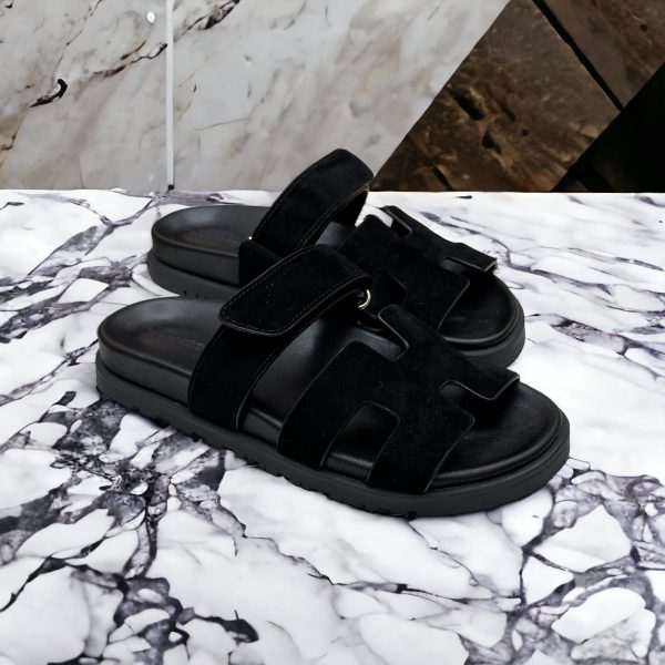 Hermes Chypre Sandals In Pink - Image 7