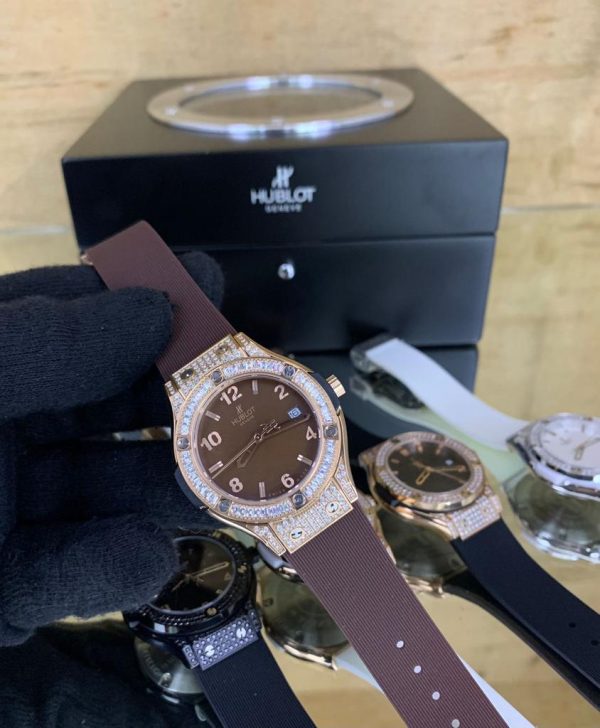 Hublot Classic Fusion Titanium Blue Diamonds - Image 5