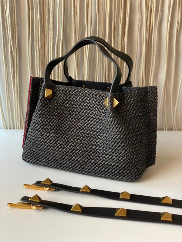 Valentino Garavani Summer V Logo Woven Tote Bag - Image 3