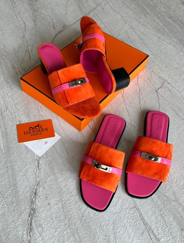 Hermes Giulia Flat Sandals In Calfskin - Image 6
