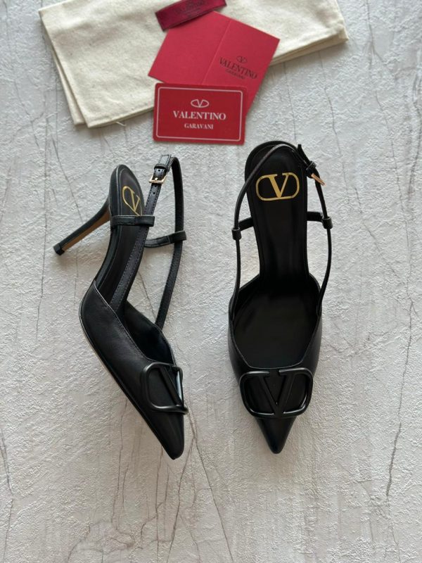 Valentino Garavani Leather Vlogo Slingback Pumps - Image 6