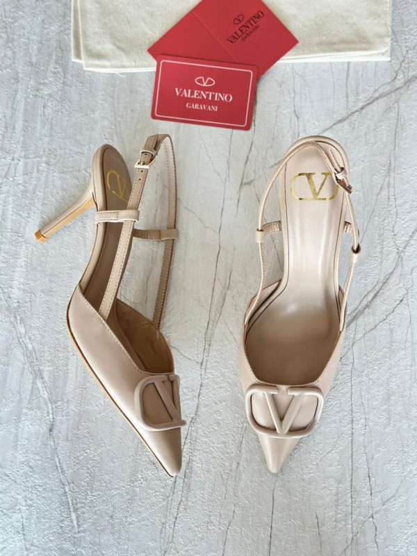 Valentino Garavani Leather Vlogo Slingback Pumps - Image 7