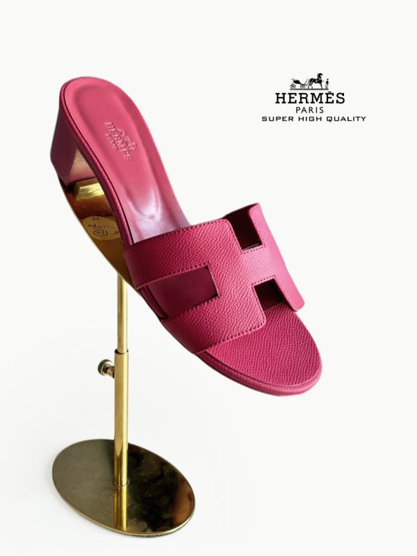 Hermes Oran Leather Sandals For Women - Image 15