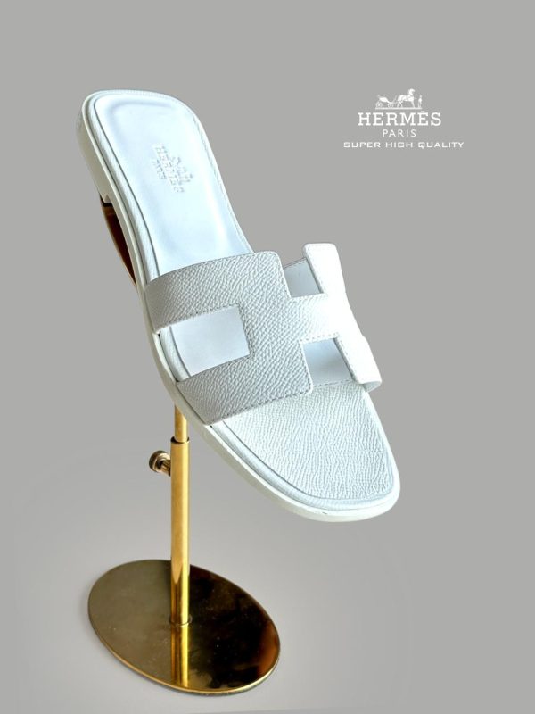 Hermes Oran Leather Sandals For Women - Image 17