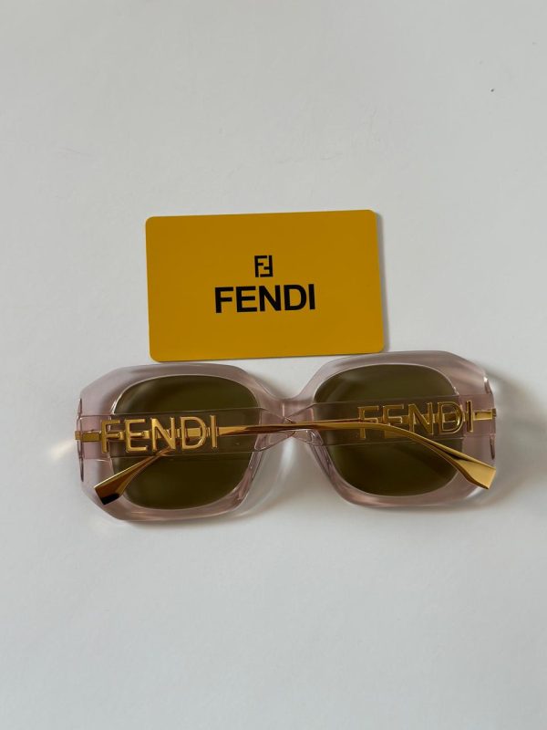 Fendi Graphy Oversized Square Sunglasses - Image 6