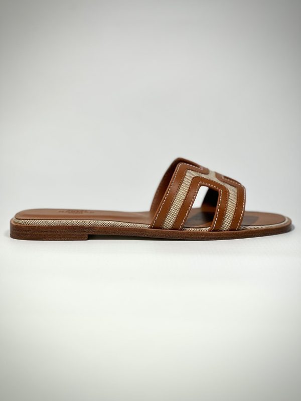 Hermes Classic Oran Canvas Sandal - Image 5