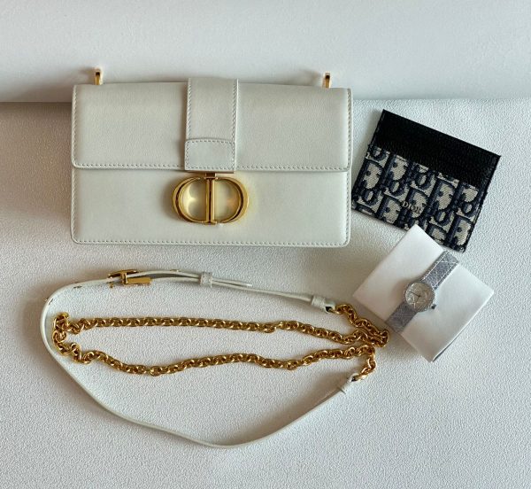 Dior 30 Montaigne East West With Chain