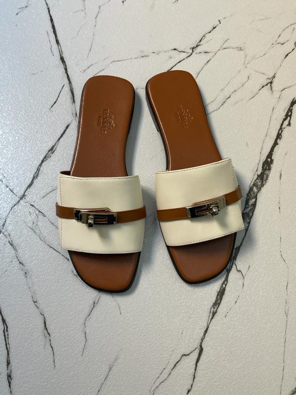 Hermes Casual Calfskin Giulia Sandals - Image 2