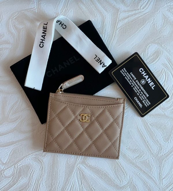 Chanel Caviar Quilted CC Zip Card Holder - Image 4