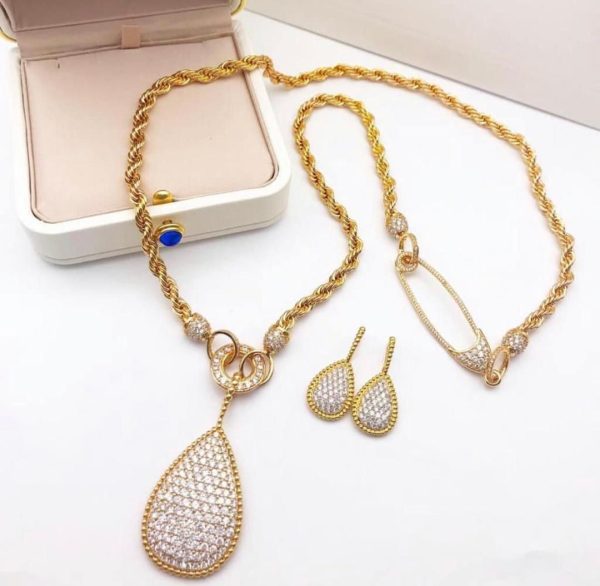 Boucheron Serpent Boheme Necklace Set
