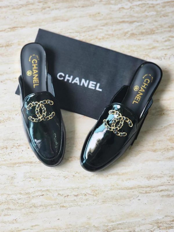 Chanel 20S CC Logo Mules - Image 3