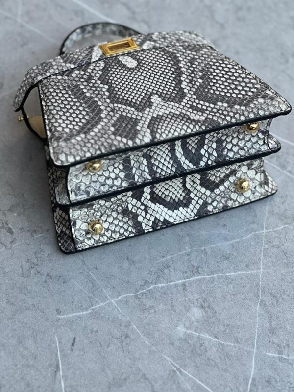 Fendi Peekaboo Iseeu Petite Gray Python Bag - Image 3