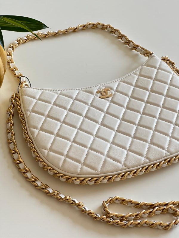 Chanel Shiny Moon Hobo Shoulder Bag - Image 3