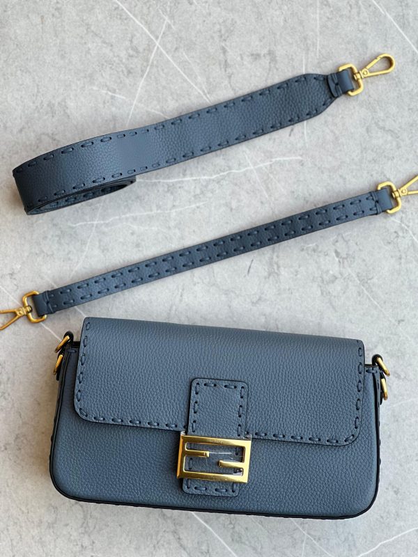 Exclusive Fendi Baguette FF Embroidery Bag - Image 9