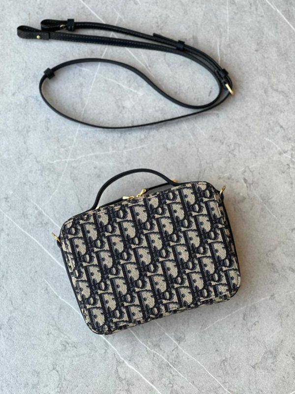 Dior Caro Box Crossbody Bag - Image 5