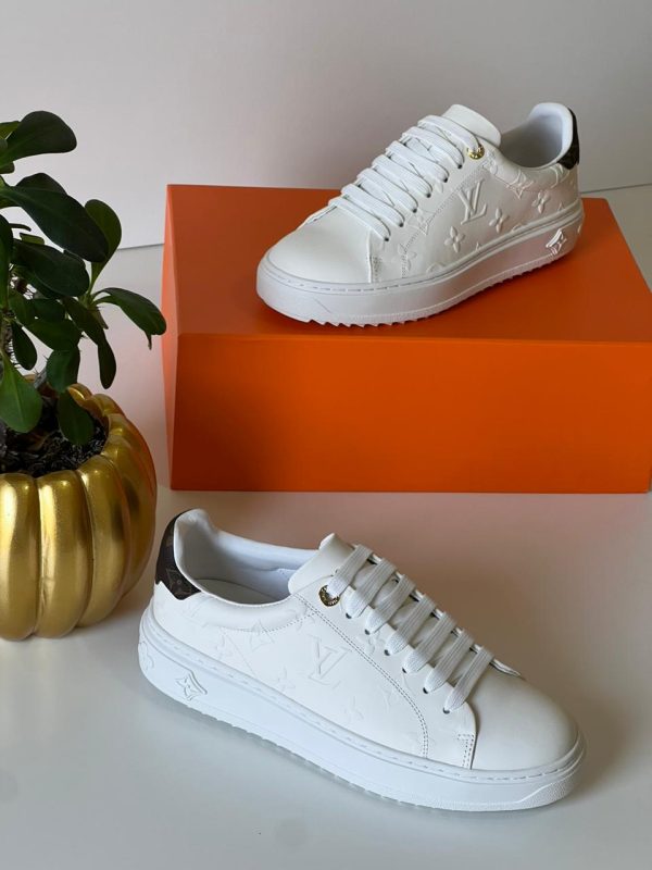 Louis Vuitton Time Out Sneaker - Image 4