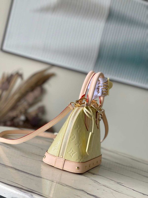 Louis Vuitton Alma BB Monogram Vernis Leather - Image 4