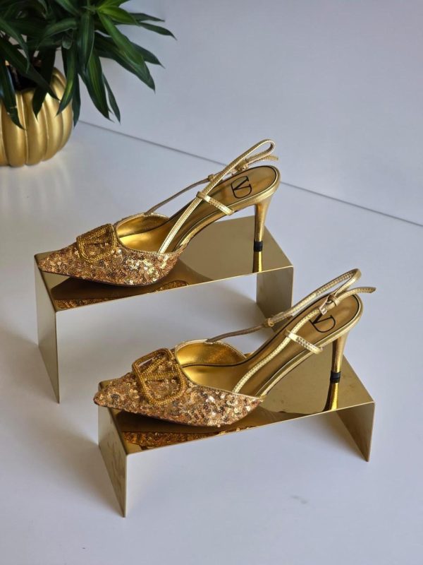 Valentino Garavani Rockstud Slingback Pumps - Image 2