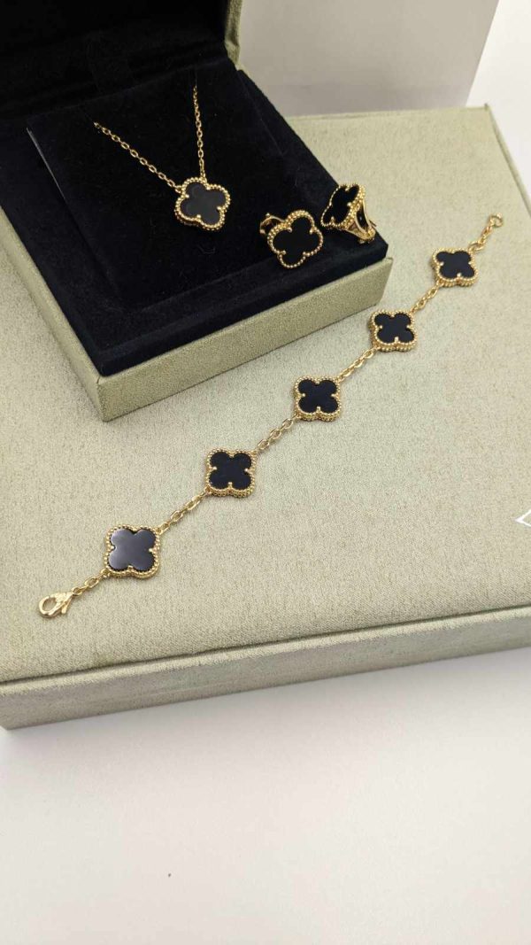 Van Cleef & Arpels Vintage Alhambra Bracelet