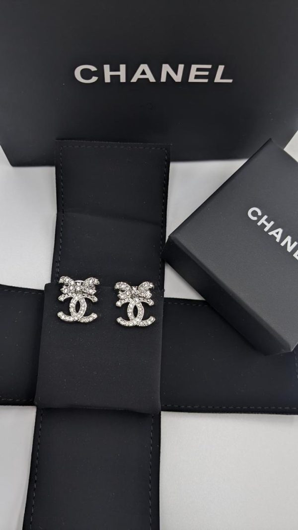 Chanel Crystal CC Logo Earrings - Image 4