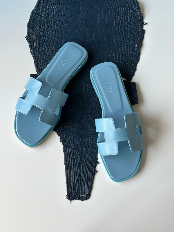 Hermes Leather Oran Flat Sandals