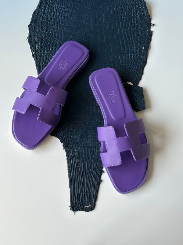 Hermes Leather Oran Flat Sandals - Image 3