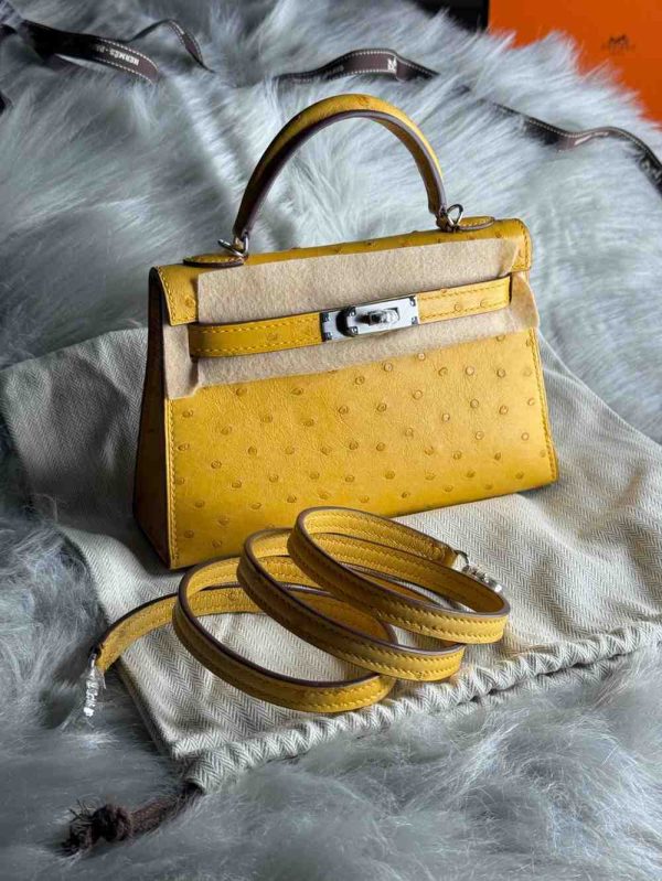Hermes Kelly Ostrich Bag In Mini - Image 33