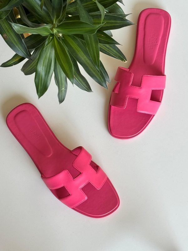 Hermes Oran Epsom Sandals For Women - Image 9