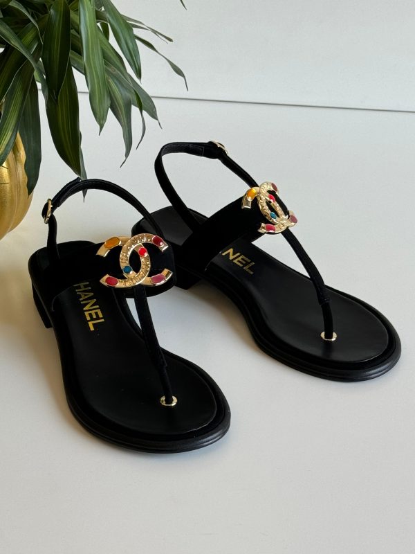 Chanel Pearl Interlocking CC Logo Slingback Sandals - Image 4