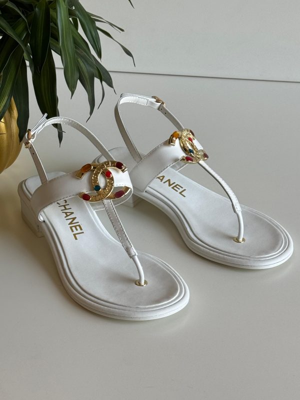 Chanel Pearl Interlocking CC Logo Slingback Sandals - Image 5