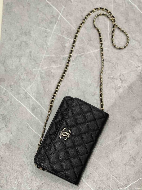 Chanel Black Caviar Wallet On Chain - Image 4