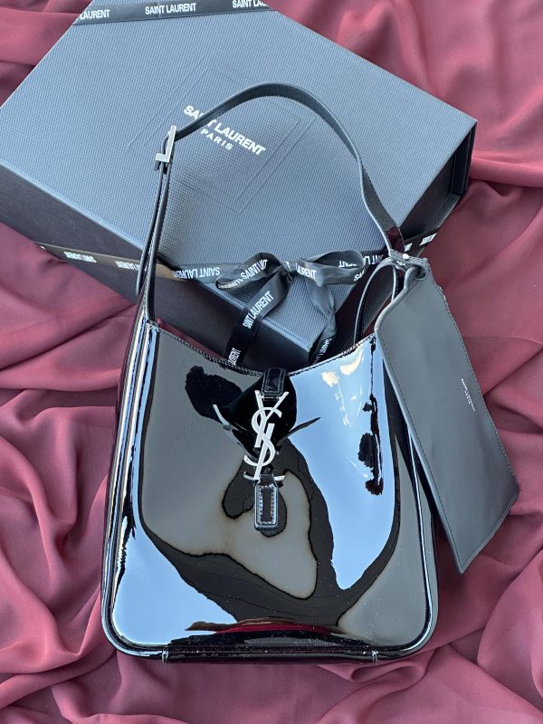 YSL Le 5 À 7 Supple Medium Leather Shoulder Bag - Image 2