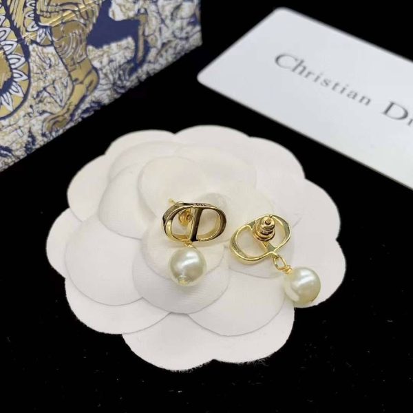 Dior Pearl Earrings For Women - Image 19