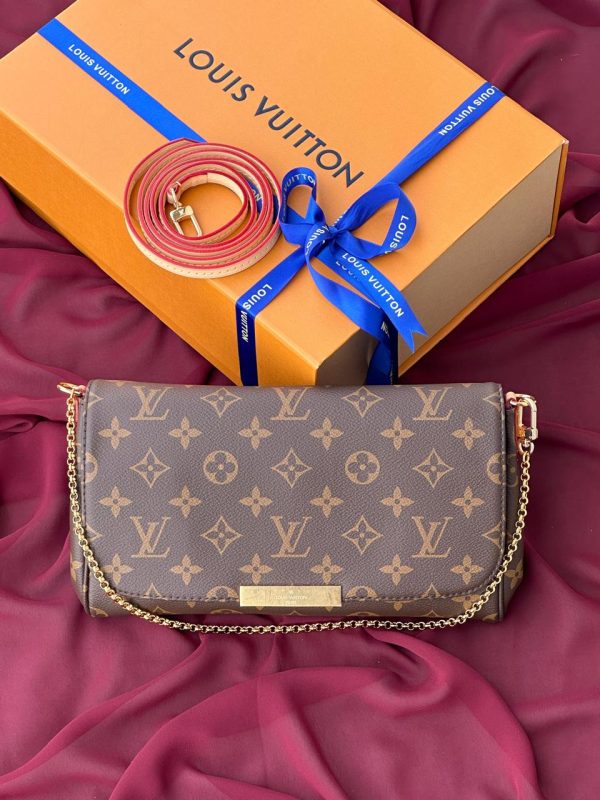 Louis Vuitton Favorite Handbag Monogram Canvas