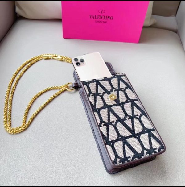 Valentino Loco Phone Case Leather With Chain - Image 6