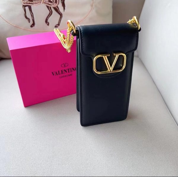 Valentino Loco Phone Case Leather With Chain - Image 7